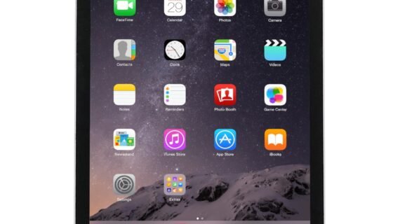 Apple iPad 6th Gen (A1893) 9.7" - Black/Silver, 32GB, Wi-Fi Only