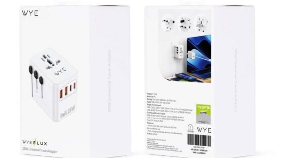 25W Universal Travel Adaptor with Fast Charging Support – Bristol